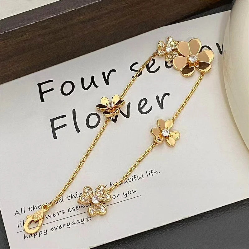 Clover Five-Flower Bracelet Women Luxury Minimalist Design Exquisite Style Elegant Daily Jewelry Premium Adjustable Accessory